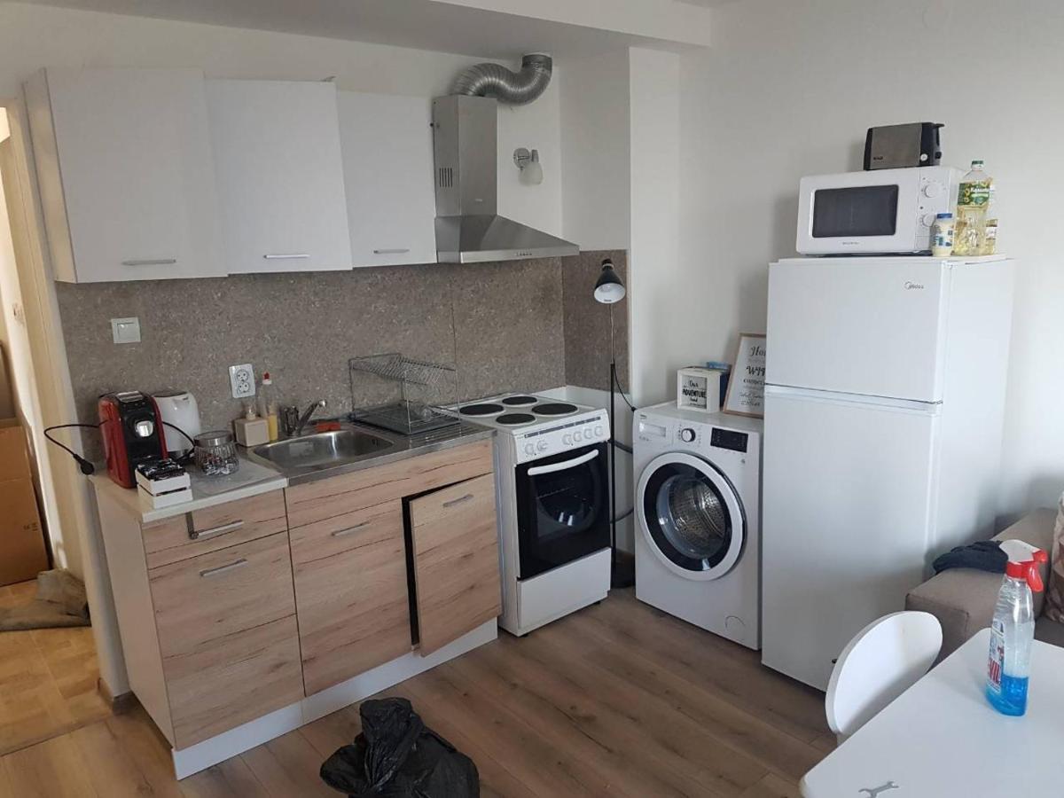 Apartment Vazrozhdenska Veliko Tŭrnovo Exterior foto